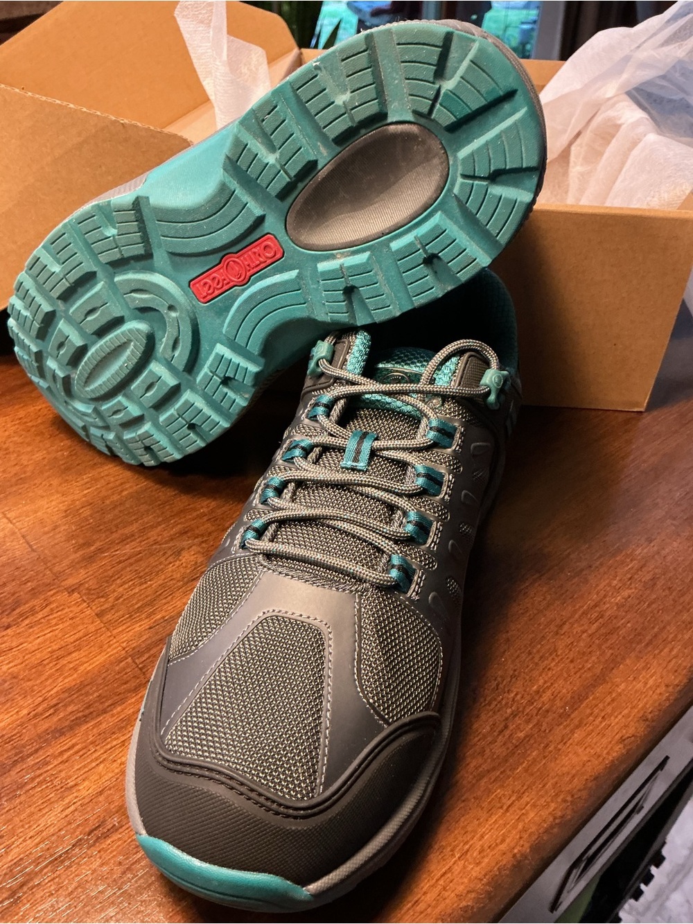 Women's Gray and Teal Lightweight Trail Sneaker
